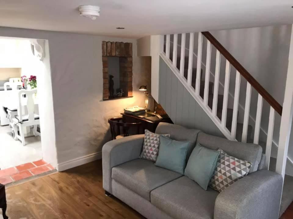 Arthur Street Guest Cottage No16 Hillsborough Eksteriør billede